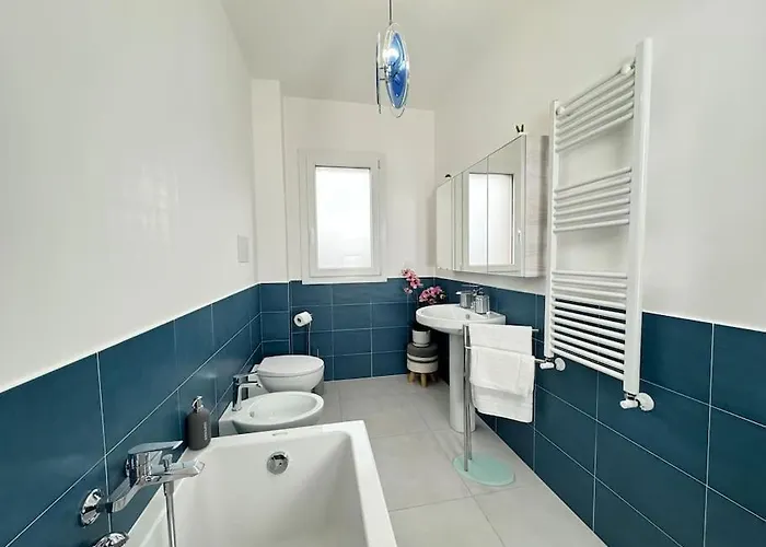 アパート Attico Magnificent Wi-fi/free Parking *