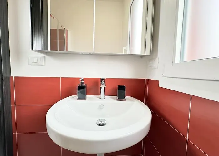 アパート Attico Magnificent Wi-fi/free Parking